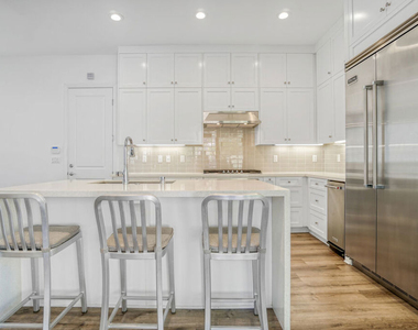 20629 W Chestnut Circle - Photo Thumbnail 8