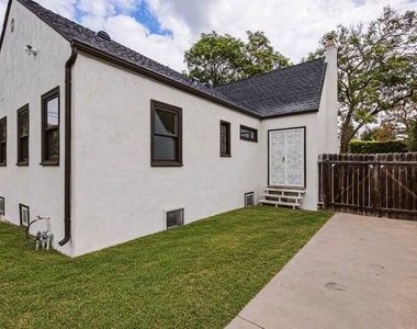 525 N Crescent Heights Boulevard - Photo Thumbnail 26