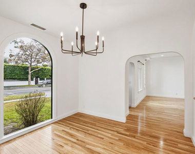 525 N Crescent Heights Boulevard - Photo Thumbnail 11