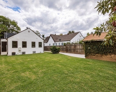 525 N Crescent Heights Boulevard - Photo Thumbnail 29