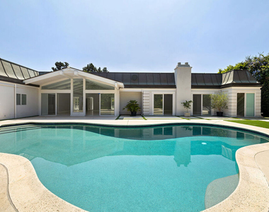 801 N Alta Drive - Photo Thumbnail 21