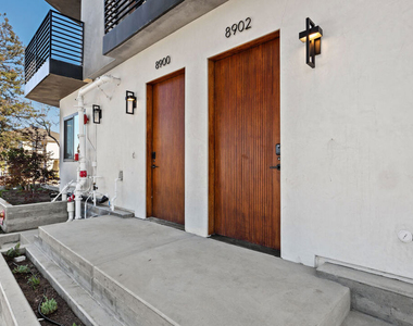 8902 Sawyer Street - Photo Thumbnail 27