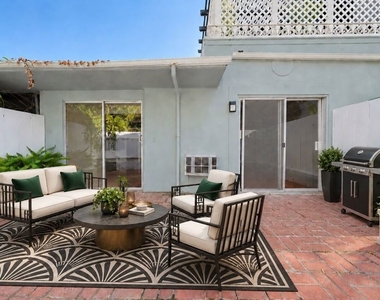 1323 N Olive Drive - Photo Thumbnail 3