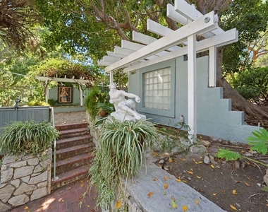 1323 N Olive Drive - Photo Thumbnail 1