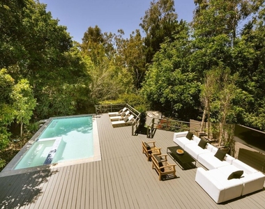 2753 La Cuesta Drive - Photo Thumbnail 38