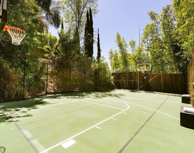 2753 La Cuesta Drive - Photo Thumbnail 48