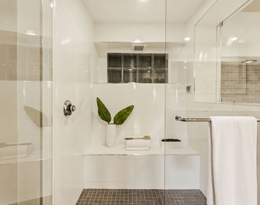 2753 La Cuesta Drive - Photo Thumbnail 24