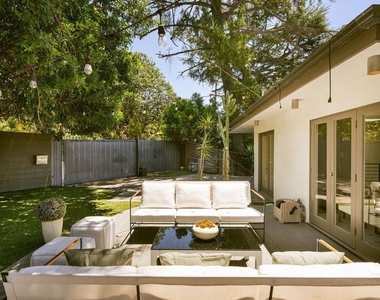 2753 La Cuesta Drive - Photo Thumbnail 52
