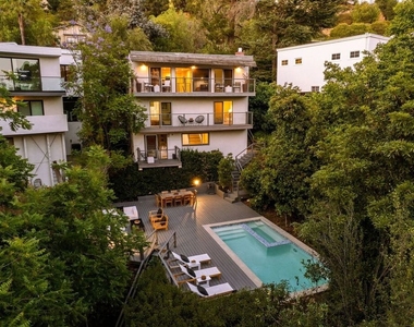 2753 La Cuesta Drive - Photo Thumbnail 60