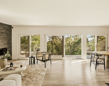 2753 La Cuesta Drive - Photo Thumbnail 2