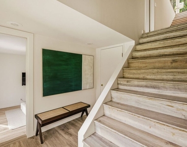 2753 La Cuesta Drive - Photo Thumbnail 30