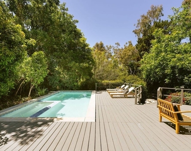 2753 La Cuesta Drive - Photo Thumbnail 41