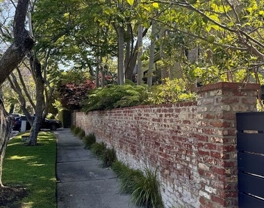 576 E Channel Road - Photo Thumbnail 2