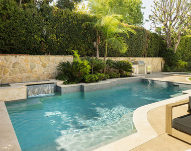 13620 Romany Drive - Photo Thumbnail 23