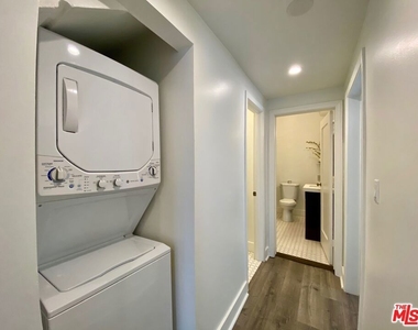 6081 Pickford Place - Photo Thumbnail 9
