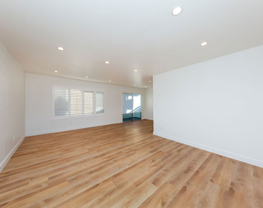 610 N Orlando - Photo Thumbnail 4