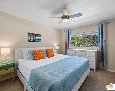 575 N Villa Court - Photo Thumbnail 12