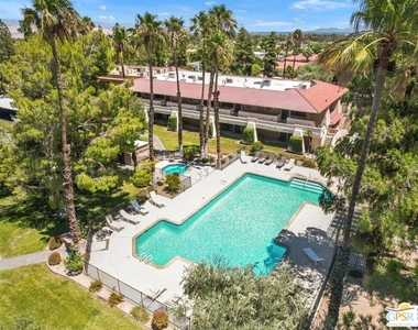 575 N Villa Court - Photo Thumbnail 21