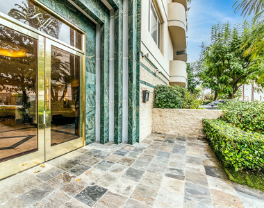 117 N Gale Drive - Photo Thumbnail 24