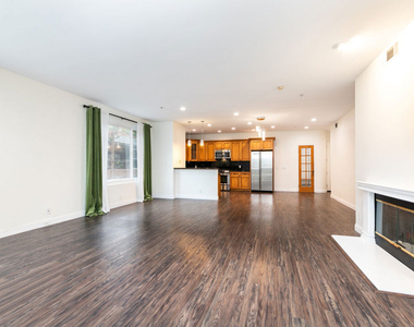 117 N Gale Drive - Photo Thumbnail 3