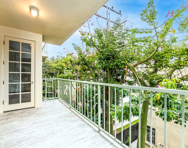 117 N Gale Drive - Photo Thumbnail 21