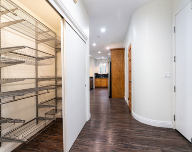 117 N Gale Drive - Photo Thumbnail 7
