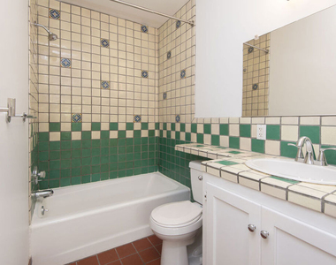 522 N Alta Vista Boulevard - Photo Thumbnail 8