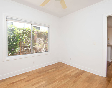 522 N Alta Vista Boulevard - Photo Thumbnail 5