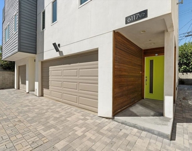 6117 1/2 Fountain Avenue - Photo Thumbnail 2