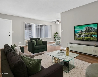 5361 Russell Avenue - Photo Thumbnail 1
