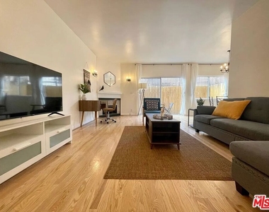 1141 19th Street - Photo Thumbnail 1