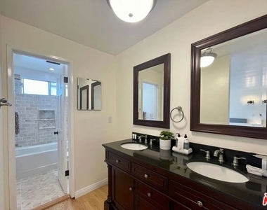 1141 19th Street - Photo Thumbnail 20