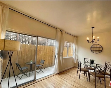1141 19th Street - Photo Thumbnail 9
