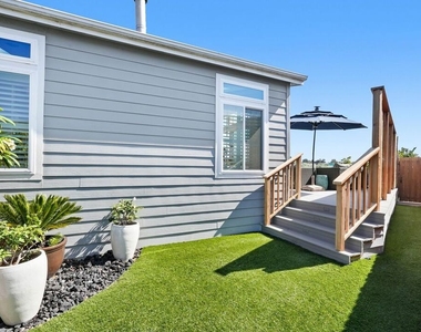 29500 Heathercliff Road - Photo Thumbnail 9