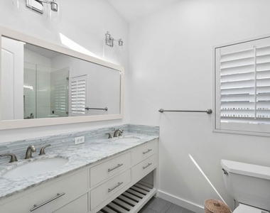 29500 Heathercliff Road - Photo Thumbnail 20