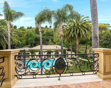 70 Beverly Parkway - Photo Thumbnail 19