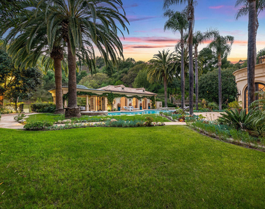70 Beverly Parkway - Photo Thumbnail 29