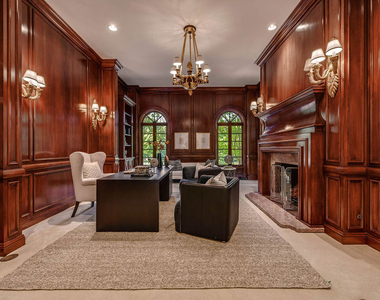 70 Beverly Parkway - Photo Thumbnail 11