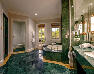 70 Beverly Parkway - Photo Thumbnail 17
