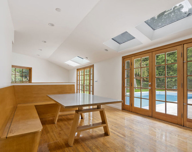 18080 Karen Drive - Photo Thumbnail 25