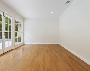 18080 Karen Drive - Photo Thumbnail 24