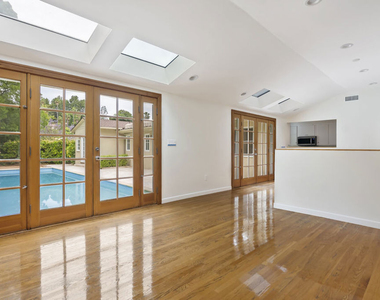 18080 Karen Drive - Photo Thumbnail 27