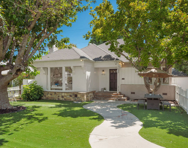 4712 Burnet Avenue - Photo Thumbnail 32