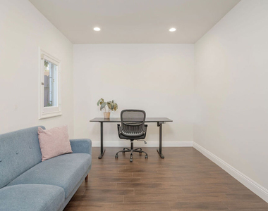 4712 Burnet Avenue - Photo Thumbnail 28