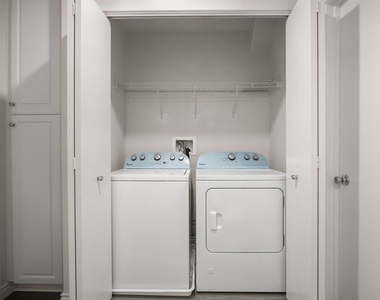 14122 W Willow Lane - Photo Thumbnail 19