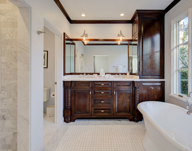 2880 Nichols Canyon Road - Photo Thumbnail 32