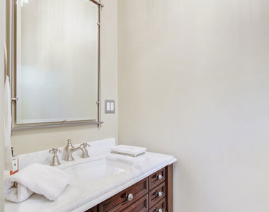 2880 Nichols Canyon Road - Photo Thumbnail 26