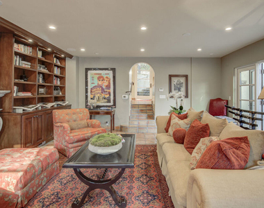 2880 Nichols Canyon Road - Photo Thumbnail 16
