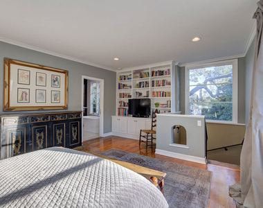 2880 Nichols Canyon Road - Photo Thumbnail 30