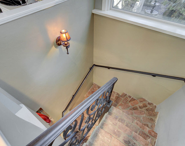 2880 Nichols Canyon Road - Photo Thumbnail 37